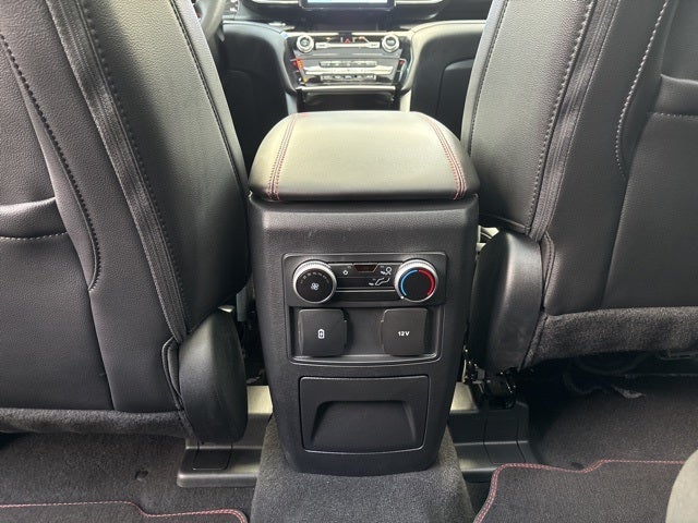 2024 Ford Explorer ST-Line