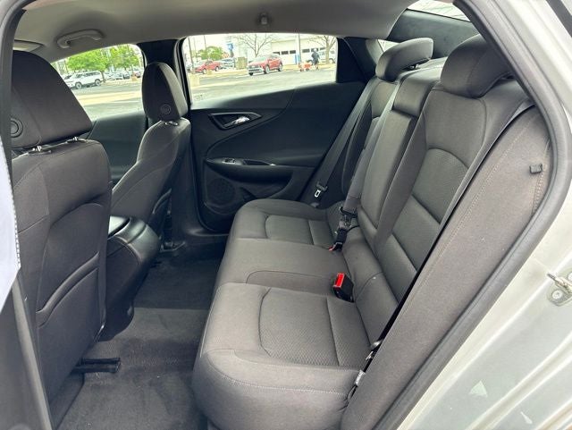 2018 Chevrolet Malibu LS 1LS