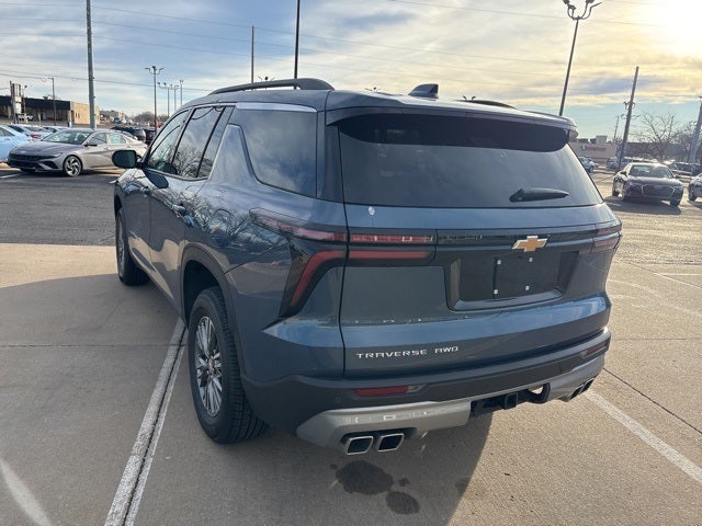 2025 Chevrolet Traverse LT 2LT
