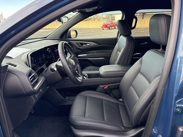 2025 Chevrolet Traverse LT 2LT