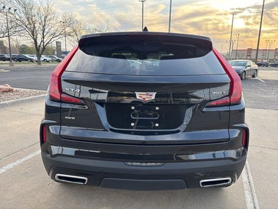 2025 Cadillac XT4 Premium Luxury