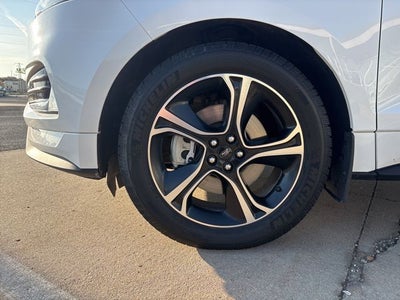 2020 Ford Edge ST Line