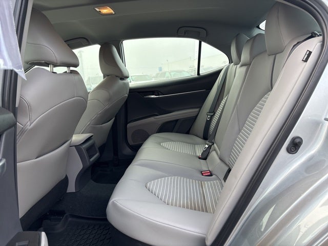 2023 Toyota Camry Hybrid SE