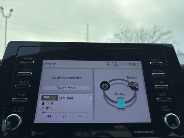 2023 Toyota Camry Hybrid SE