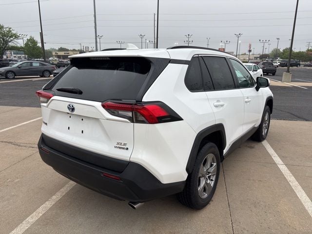 2024 Toyota RAV4 Hybrid XLE