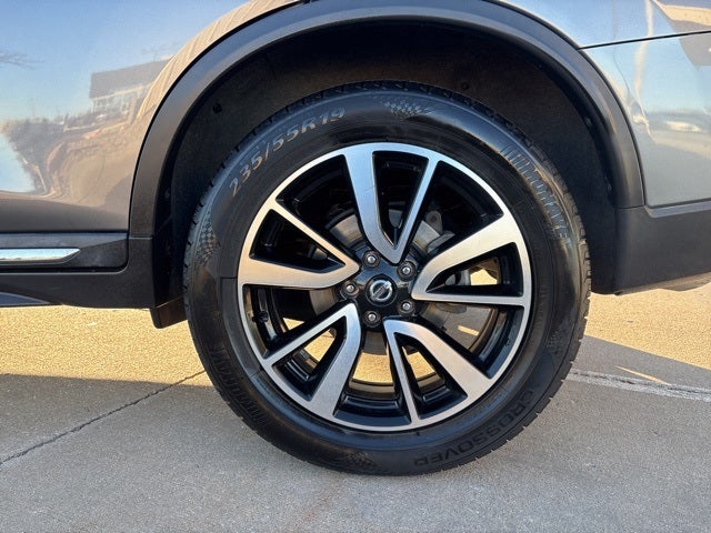 2020 Nissan Rogue SL