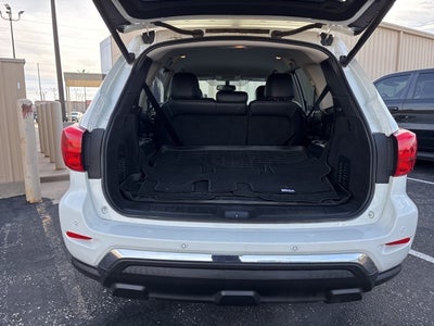 2020 Nissan Pathfinder SL