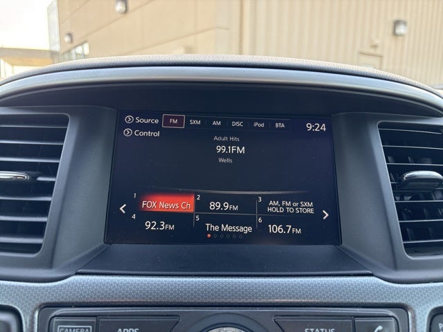 2020 Nissan Pathfinder SL