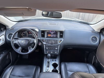 2019 Nissan Pathfinder SL