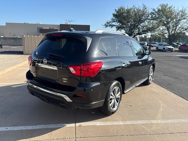 2019 Nissan Pathfinder SV