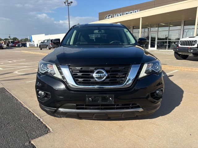 2019 Nissan Pathfinder SV