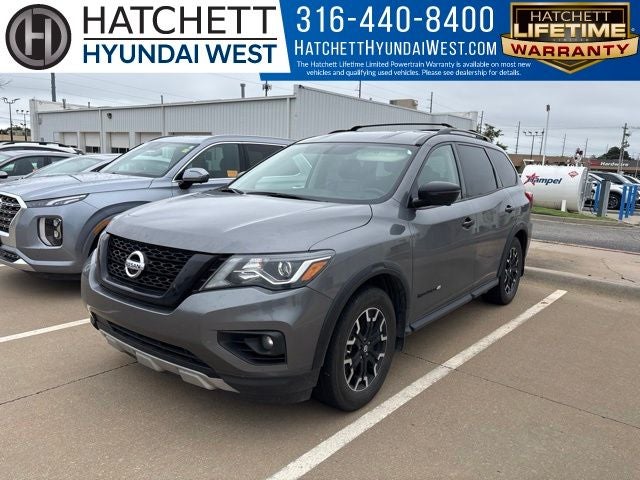 2019 Nissan Pathfinder SL