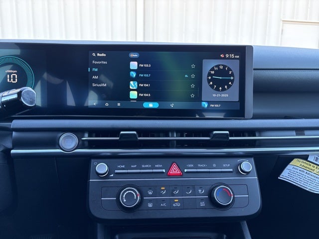 2025 Hyundai TUCSON SE