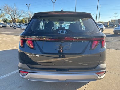 2025 Hyundai TUCSON SE