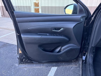 2025 Hyundai TUCSON SE