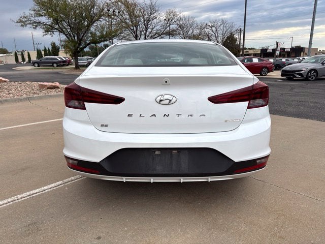 2020 Hyundai ELANTRA SE