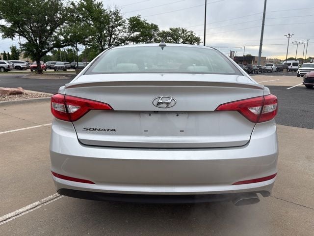 2017 Hyundai SONATA SE