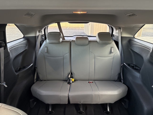 2025 Toyota Sienna XLE 8 Passenger