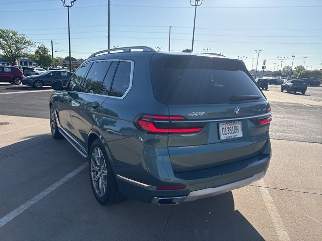 2025 BMW X7 xDrive40i