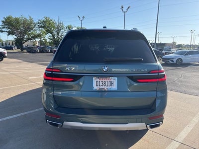 2025 BMW X7 xDrive40i