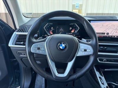 2025 BMW X7 xDrive40i