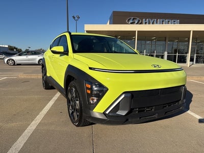 2024 Hyundai KONA SEL