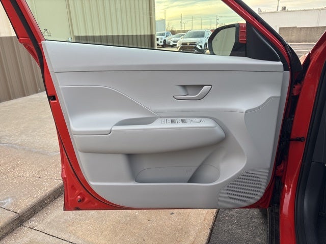 2025 Hyundai KONA SEL