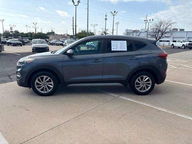2017 Hyundai TUCSON SE