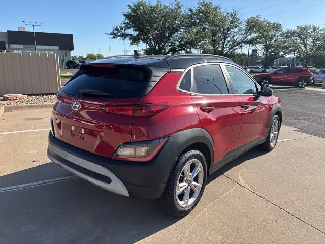 2022 Hyundai KONA SEL