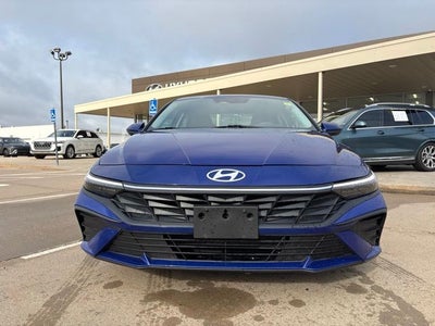 2024 Hyundai ELANTRA SEL