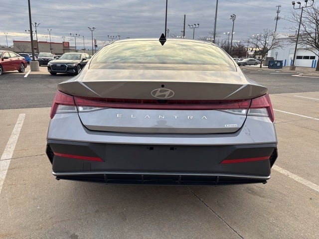 2025 Hyundai ELANTRA HYBRID Blue
