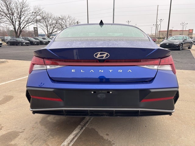 2025 Hyundai ELANTRA SEL Convenience