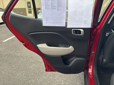 2025 Hyundai VENUE SEL