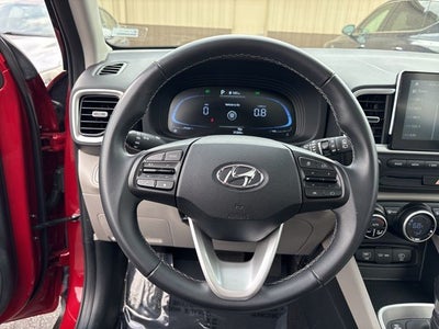 2025 Hyundai VENUE SEL