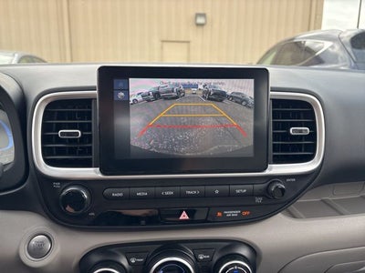 2025 Hyundai VENUE SEL