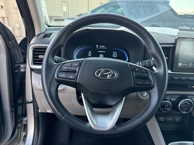 2025 Hyundai VENUE SEL