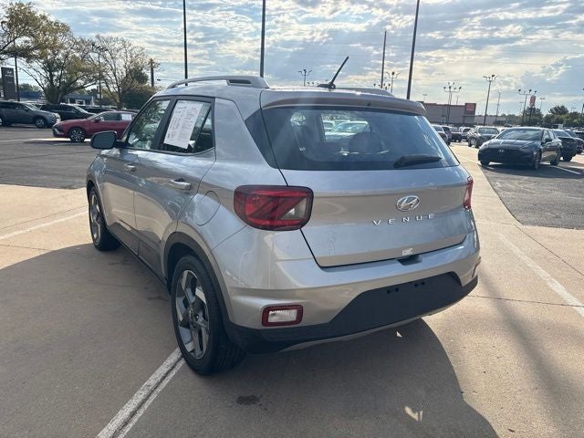 2025 Hyundai VENUE SEL