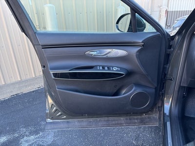 2025 Genesis GV70 2.5T