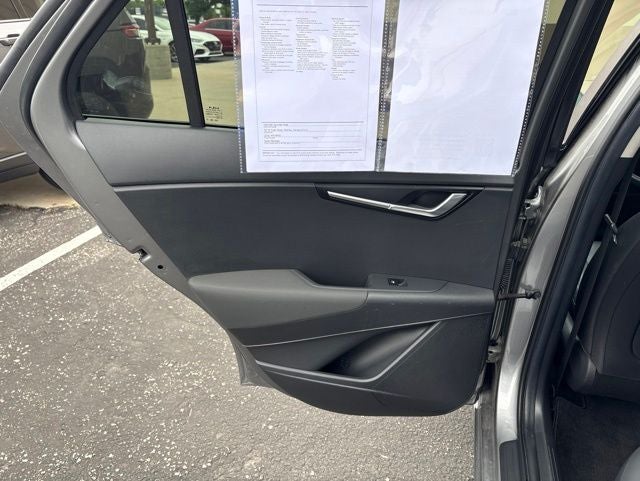 2023 Kia Niro EX