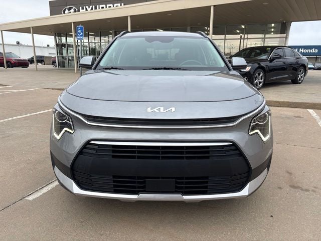 2023 Kia Niro EX