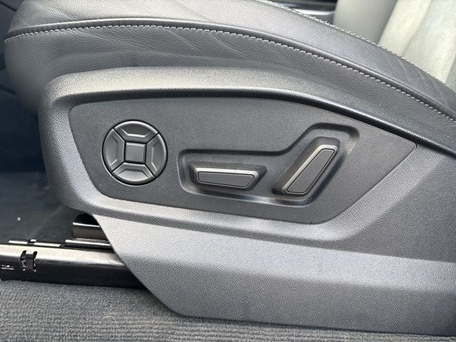 2025 Audi Q7 55 Premium Plus quattro