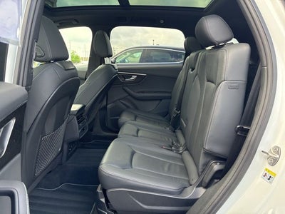 2025 Audi Q7 55 Premium Plus quattro