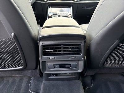 2025 Audi Q7 55 Premium Plus quattro