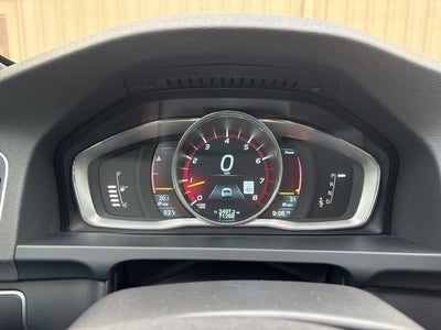 2015 Volvo V60 T5 Platinum