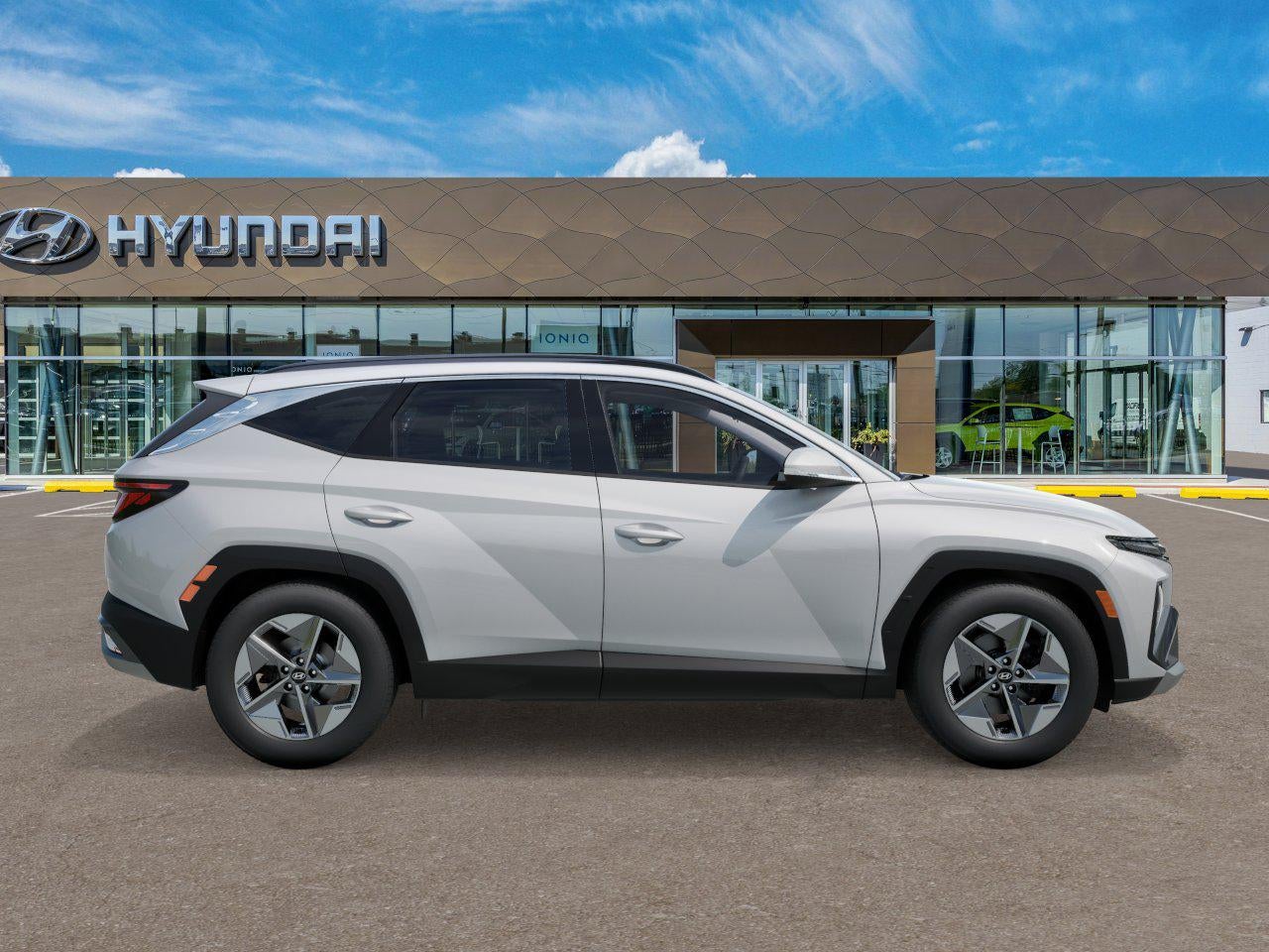 2026 Hyundai TUCSON SEL FWD